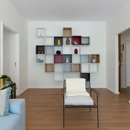 アパート Hostwise - Bright & Spacious Flat *