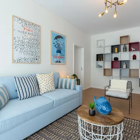 アパート Hostwise - Bright & Spacious Flat